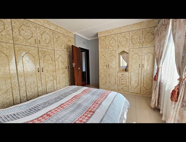 3 BEDROOM FREESTANDING FOR SALE IN RESERVOIR HILLS